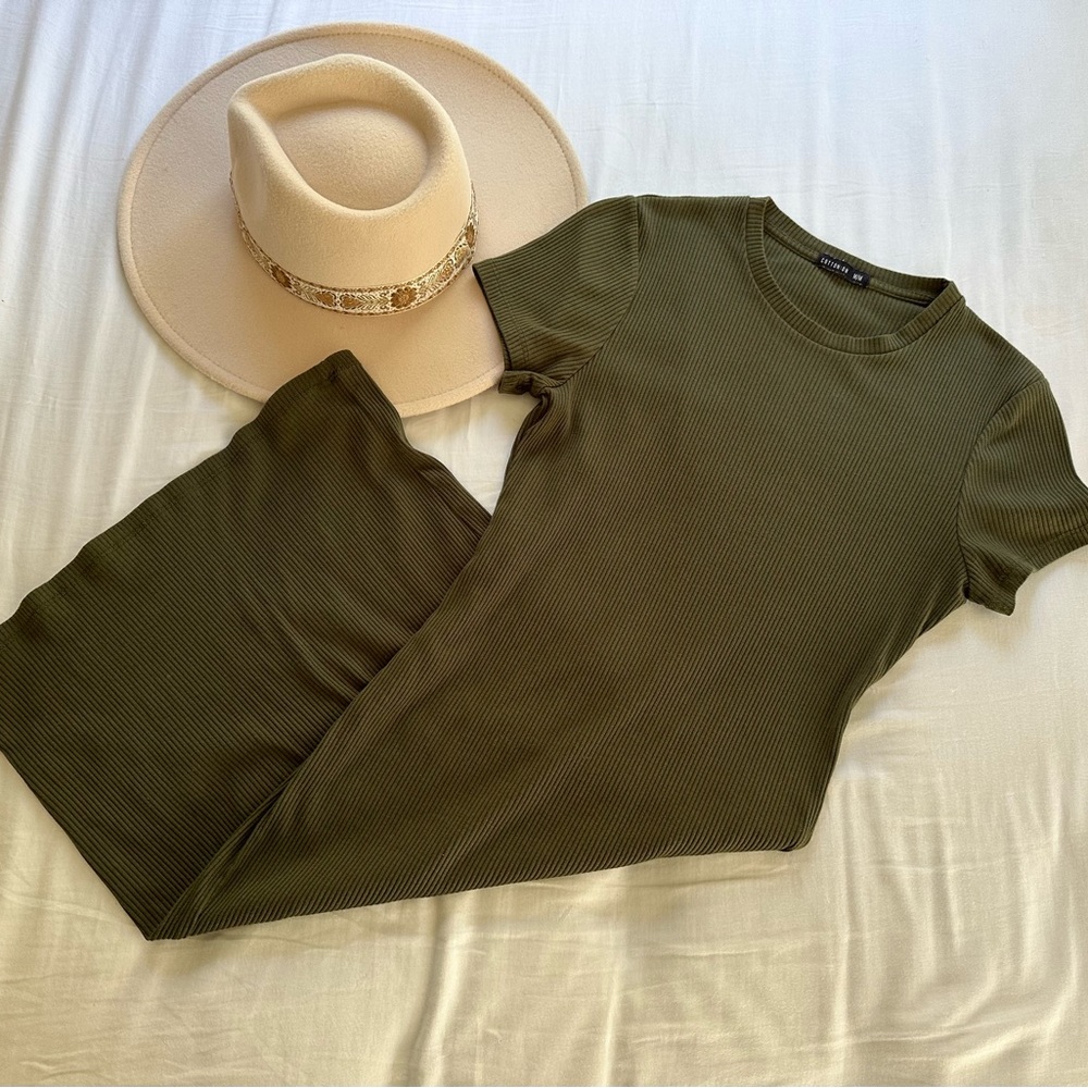 Cotton on olive green midi rib knit bodycon dress small